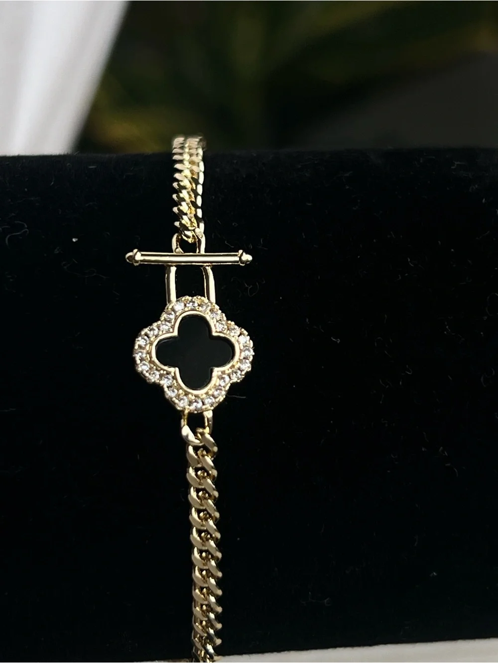 Black Clover charm Chain Bracelet with pavé border